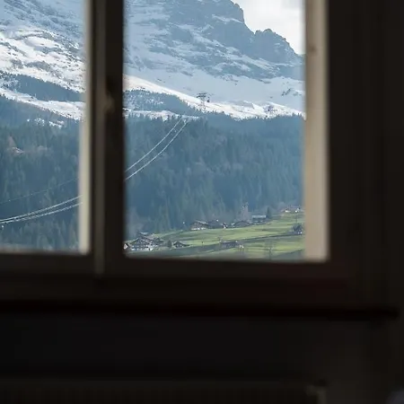 The Eiger Express - Grindelhomes Apartment