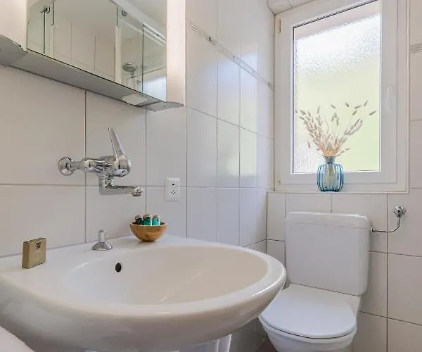 The Eiger Express - Grindelhomes Apartment