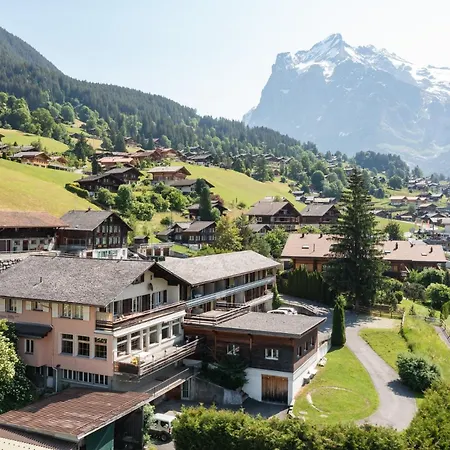 The Eiger Express - Grindelhomes Гріндельвальд